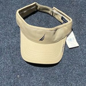 Nautica visor. NWT.